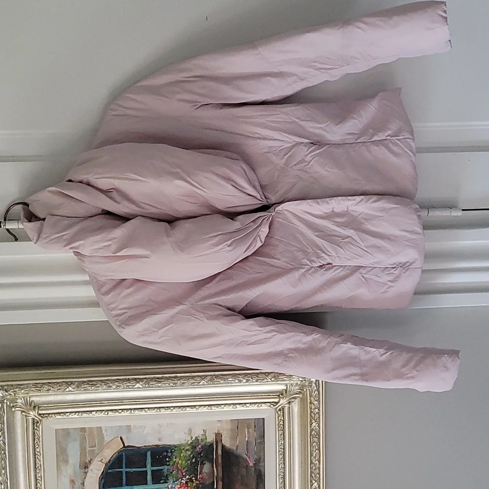 ADD down Jacket - Picture 1 of 5